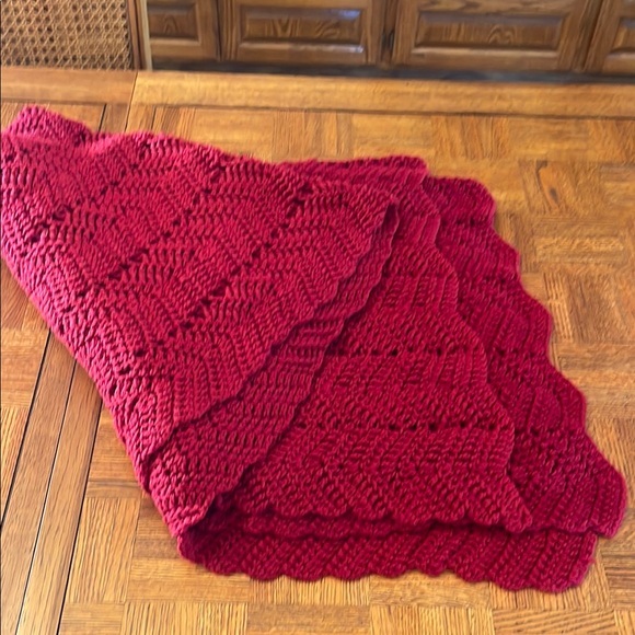 Handmade Elegant Red Crochet Blanket Afghan - Picture 1 of 3